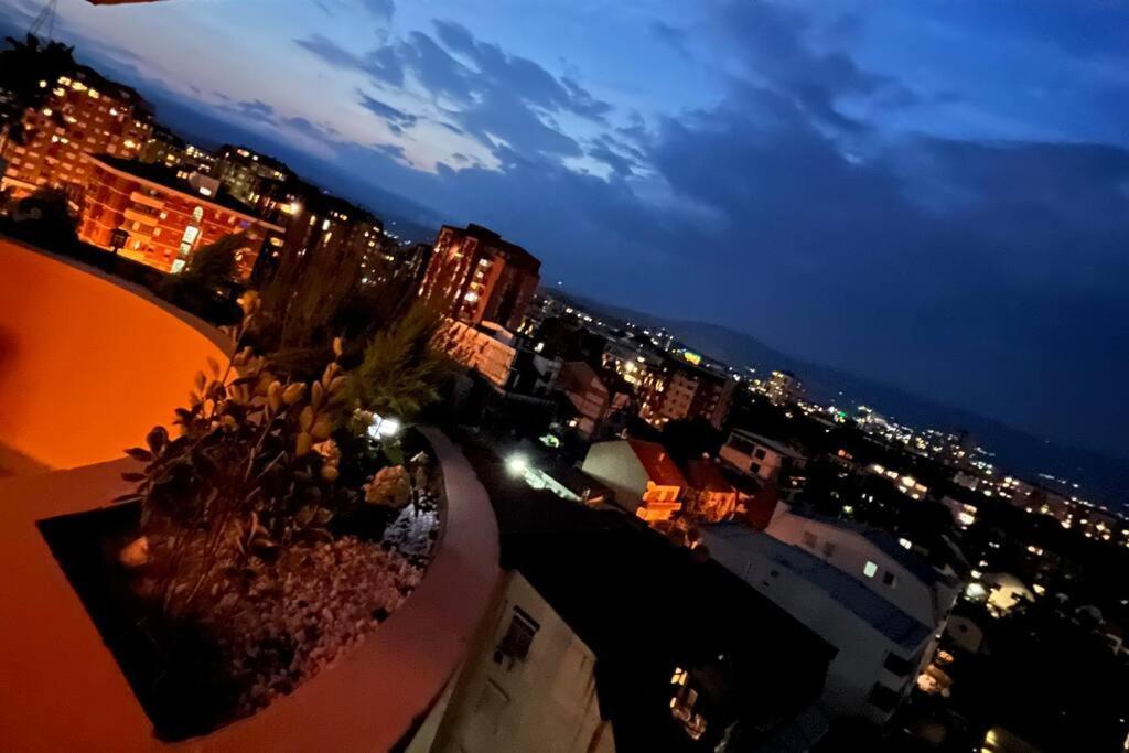 The White Soap Rooftop Skopje Esterno foto
